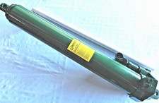  Engine Crane hydraulic ram