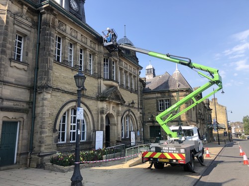 Cherry picker hire - picker, hire,