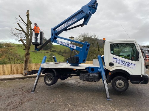 Cherry picker hire - picker,